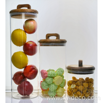 Borosilicate glass storage jar with wood lid